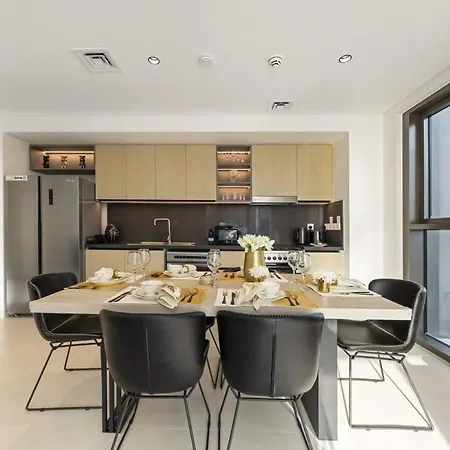 Lux 2Br Close To Dubai Mall And Burj Khalifa Exterior photo