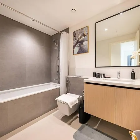 Lux 2Br Close To Dubai Mall And Burj Khalifa Exterior photo