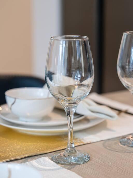 Lux 2br Close To Mall And Burj Khalifa *